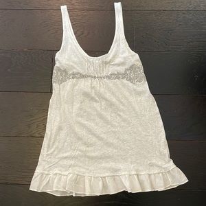 Beautiful Abercrombie & Fitch Long Sleeveless Top